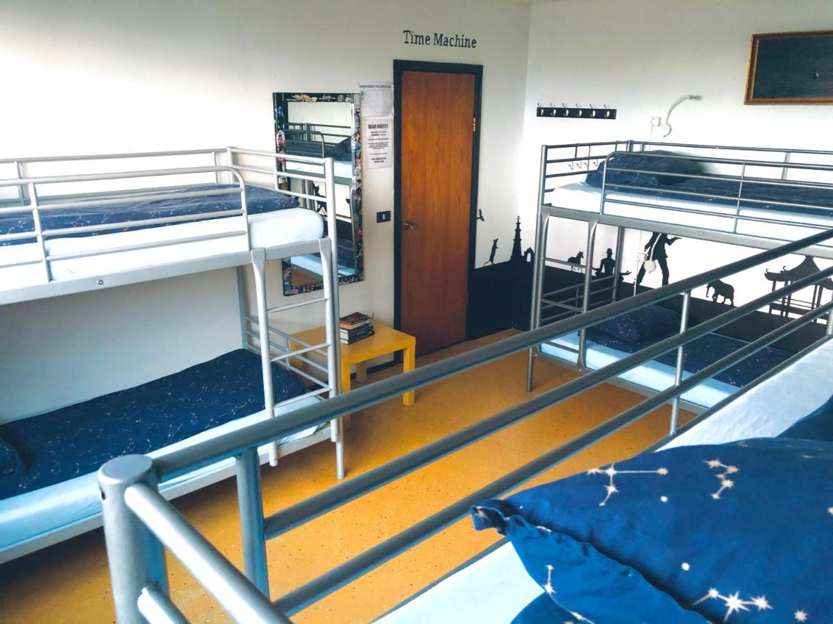 The Freezer Hostel & Culture Center Hellissandur Bilik gambar