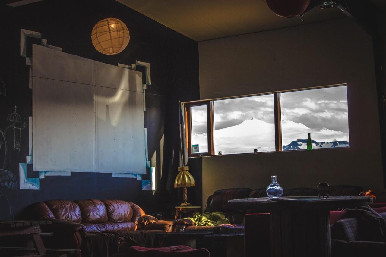 The Freezer Hostel & Culture Center Hellissandur Luaran gambar