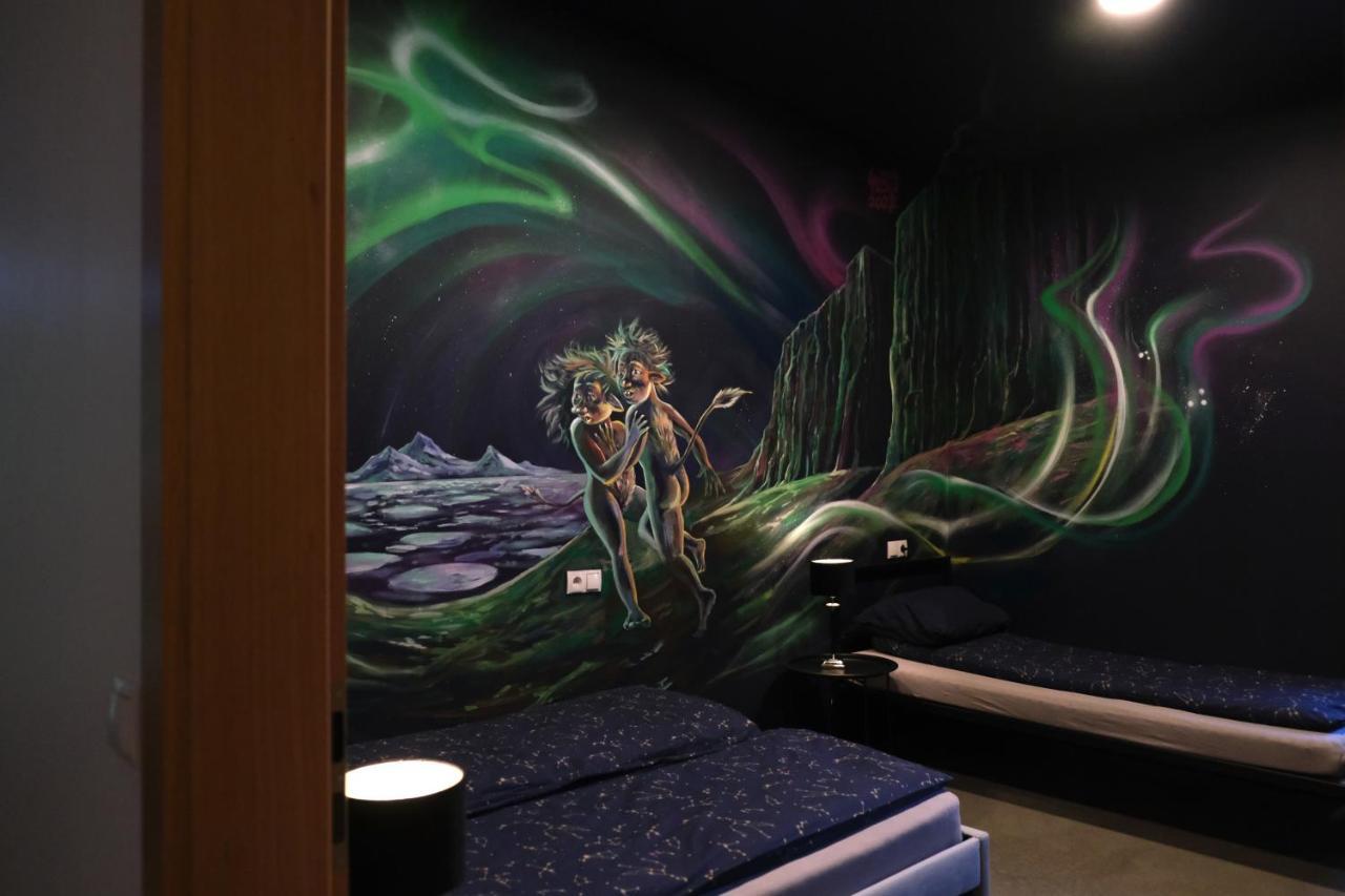 The Freezer Hostel & Culture Center Hellissandur Luaran gambar