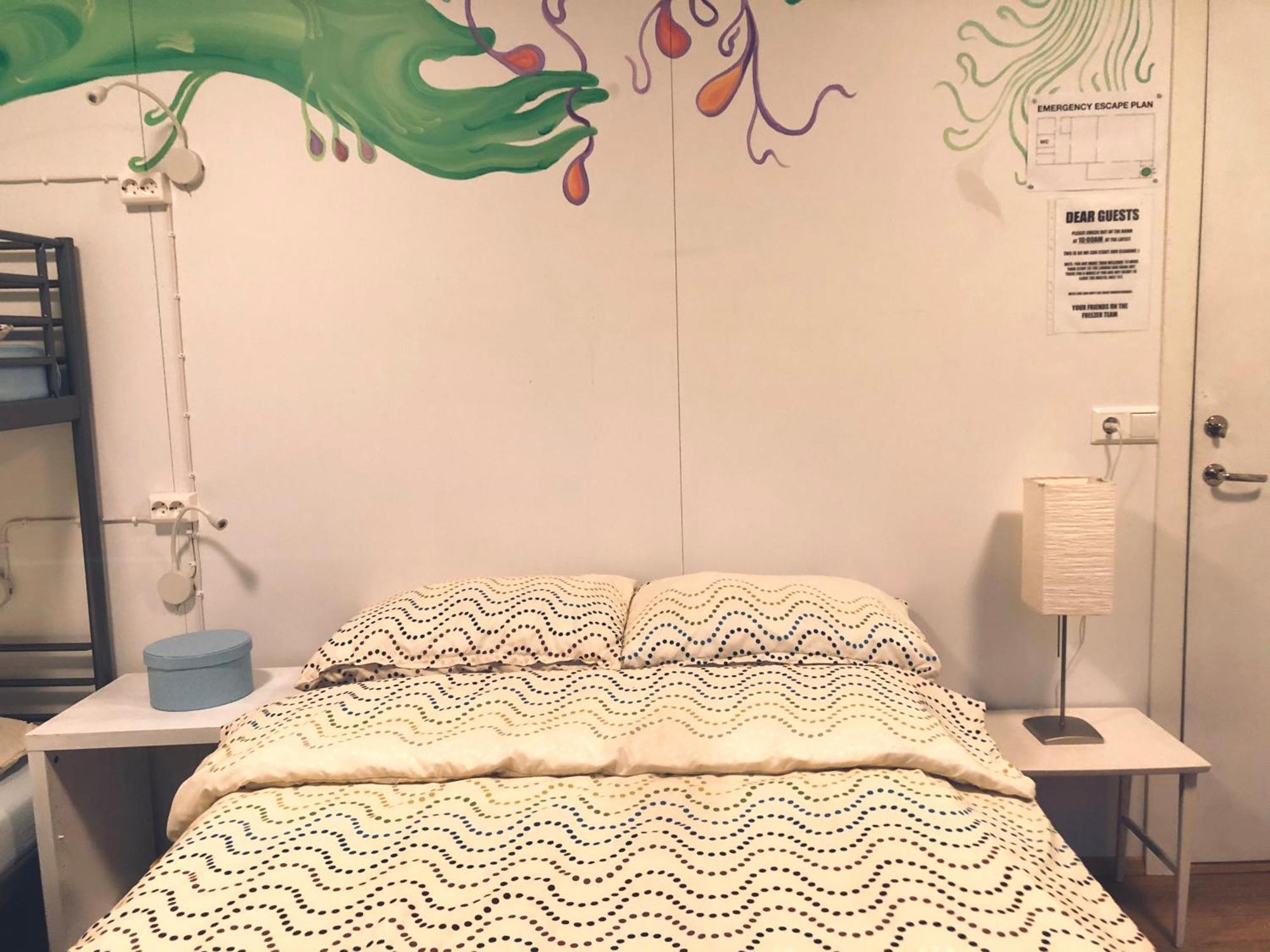 The Freezer Hostel & Culture Center Hellissandur Bilik gambar