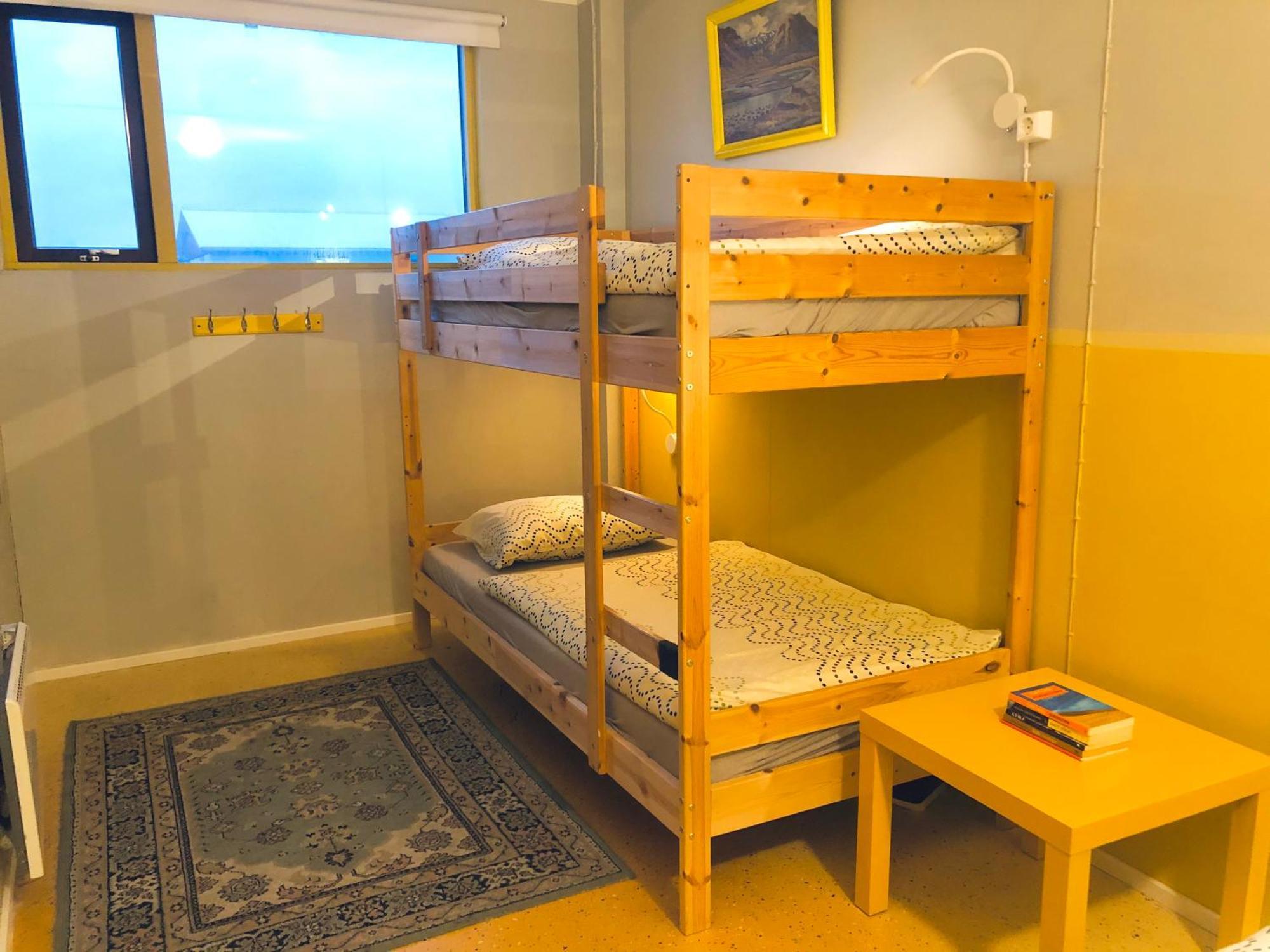The Freezer Hostel & Culture Center Hellissandur Bilik gambar